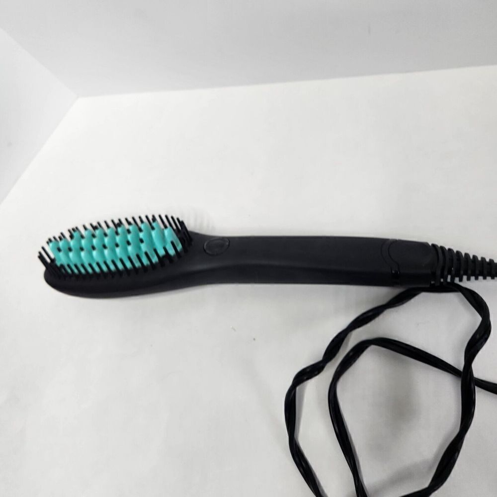 DAFNI Go Hair Straightening Ceramic Brush